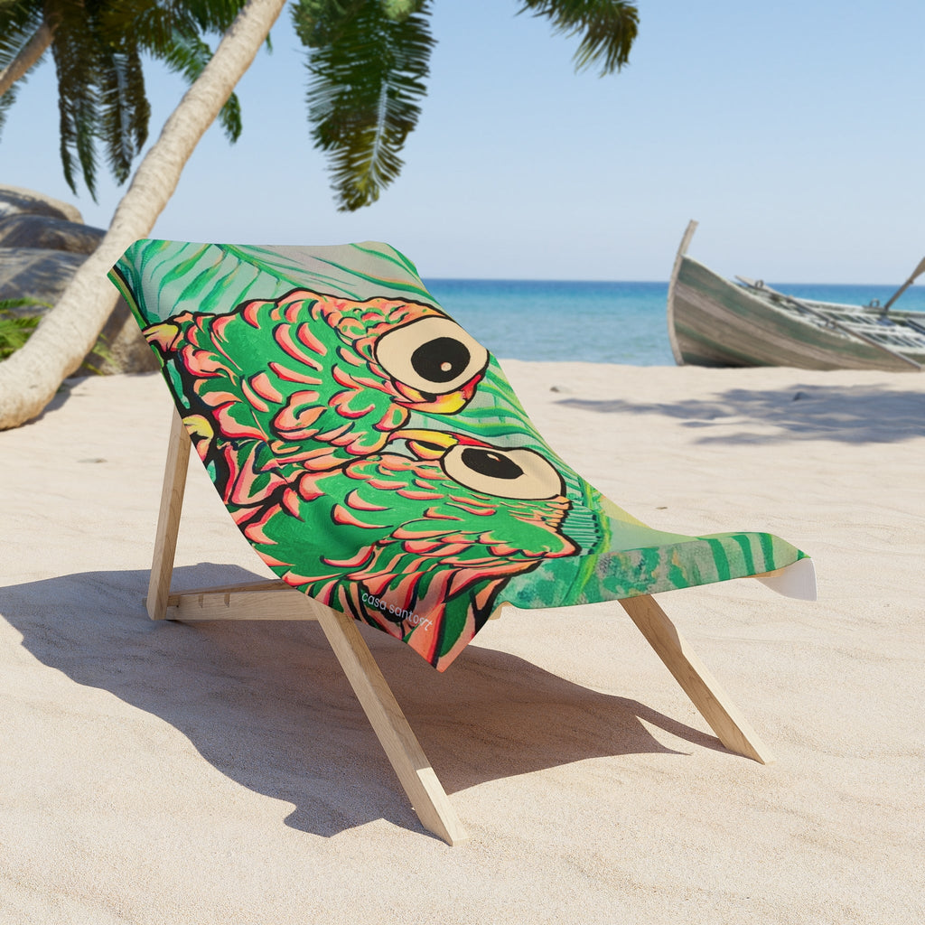 Chatty Cyclops Parrots Beach Towel for Summer Fun and Vacation Essentials