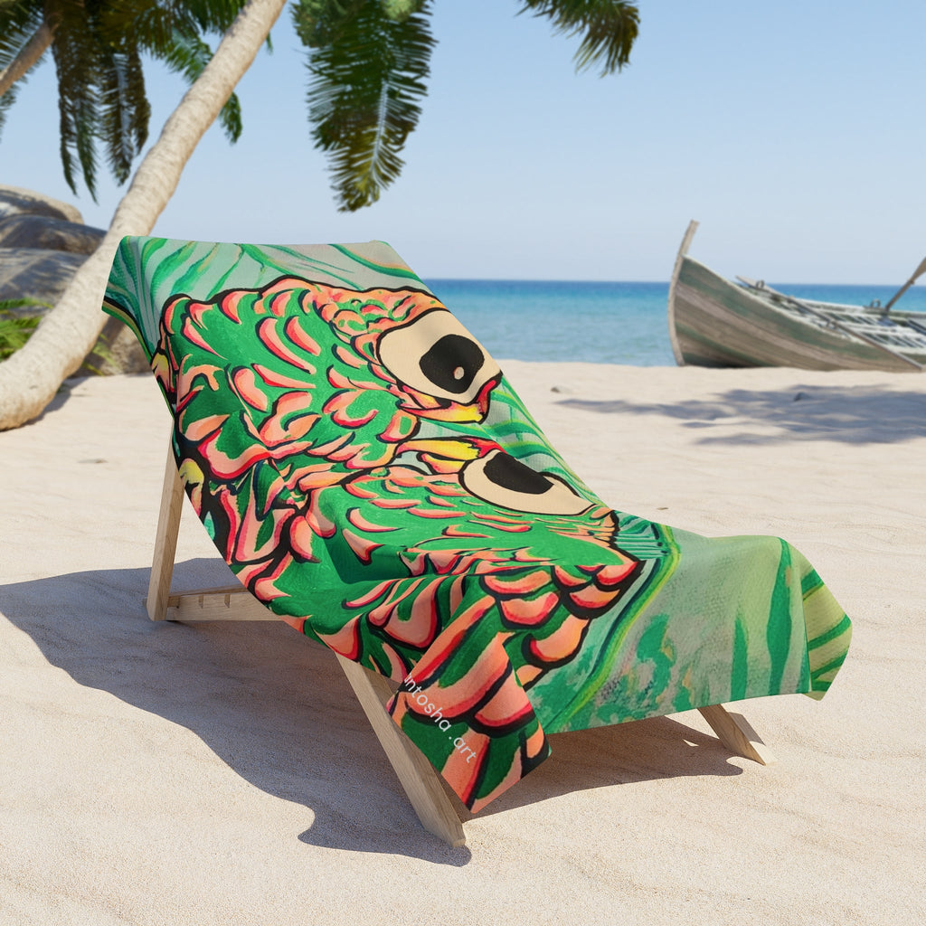 Chatty Cyclops Parrots Beach Towel for Summer Fun and Vacation Essentials