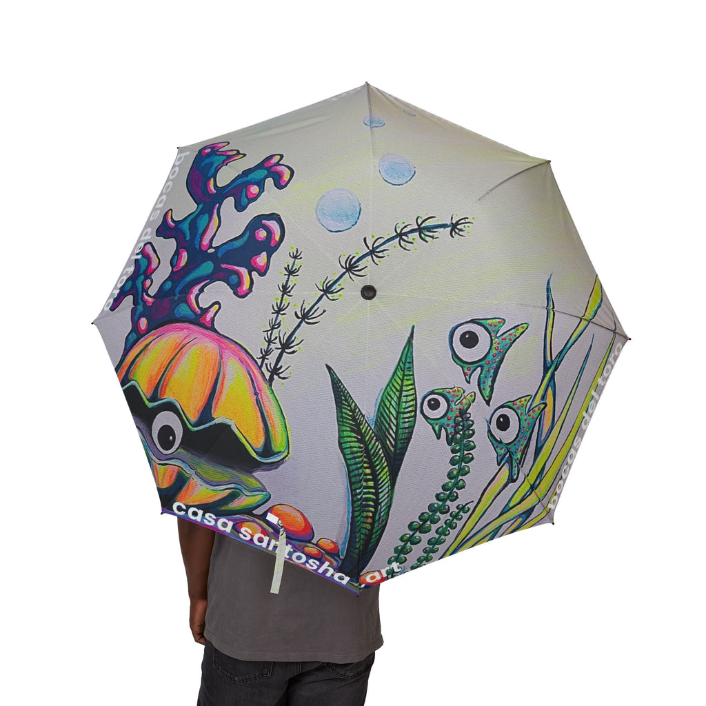 Cyclops Clam Umbrella - Foldable & Stylish Rain Gear