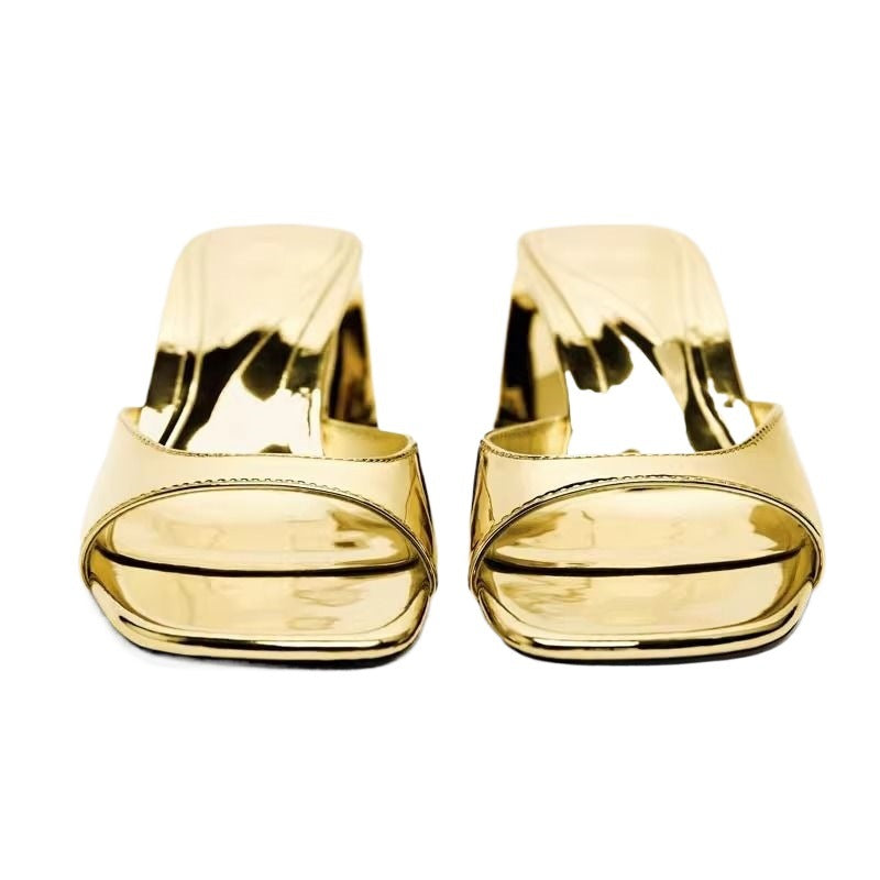 Square-toe open-toe sandals