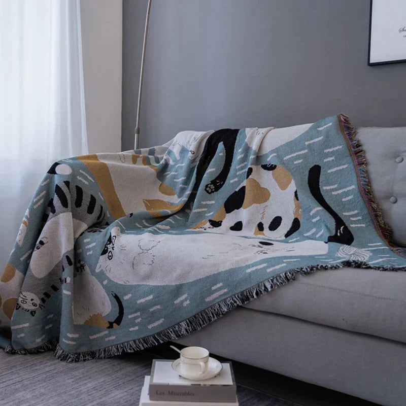 DecorBites™ Halloween Black Cat Knitted Blanket - Cozy Sofa Throw for Autumn/Winter