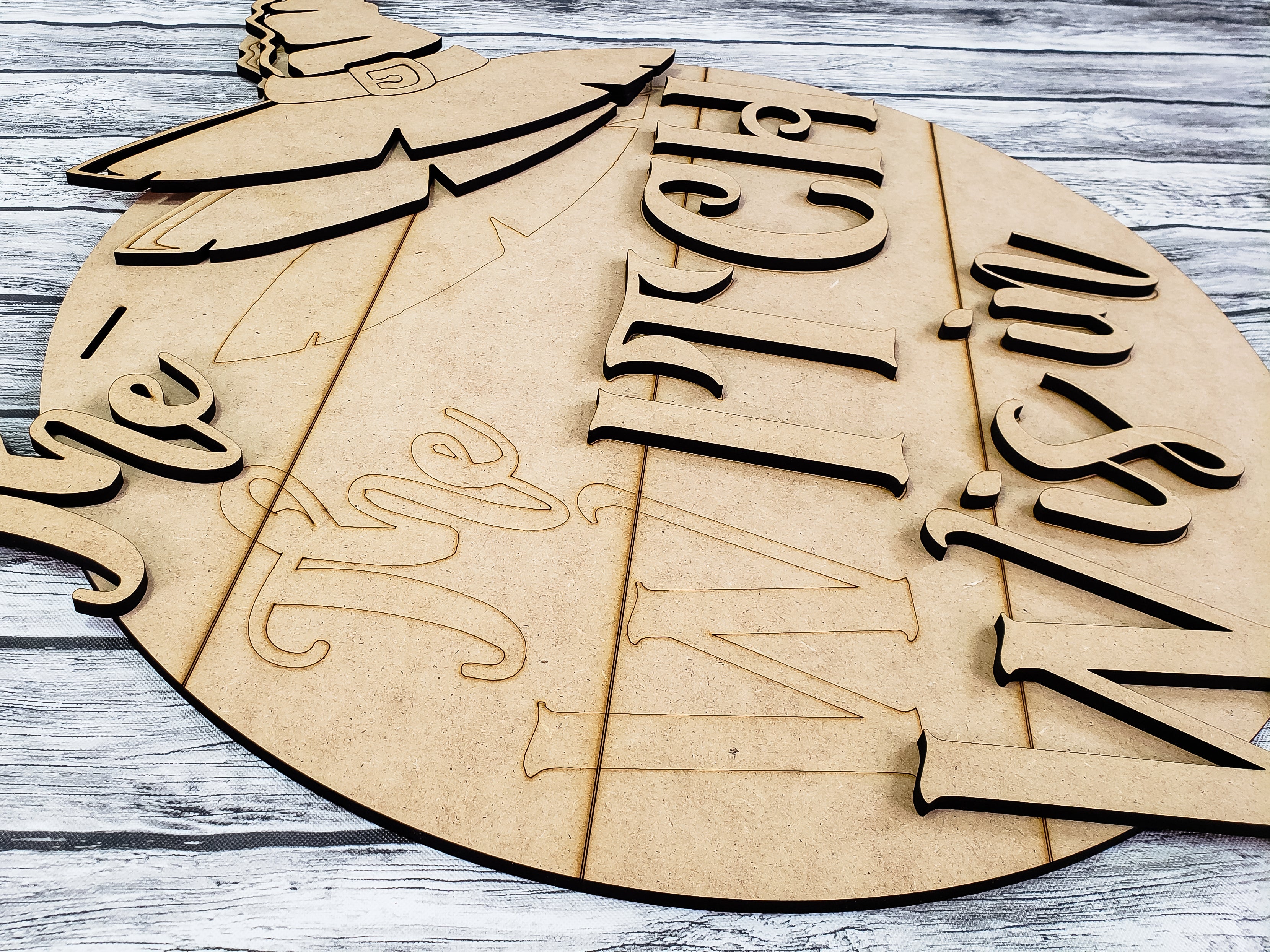 3D The Witch Is In Door Hanger Unfinished Kit