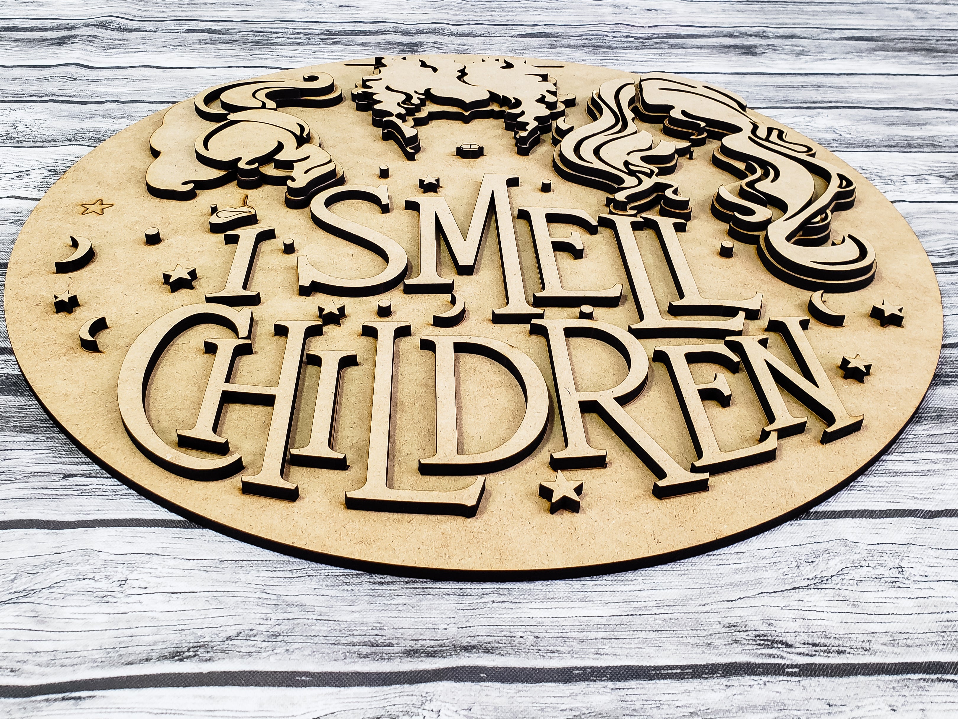 3D I Smell Children Hocus Pocus Door Hanger Unfinished Kit