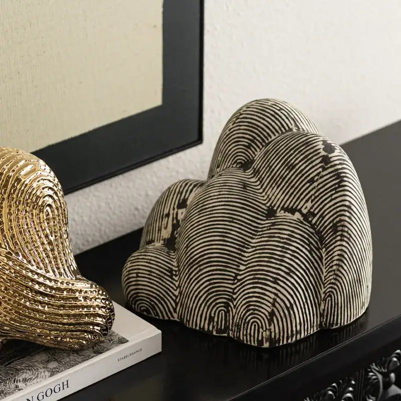 Abstract black & white geometric stone rockery – living room sculpture