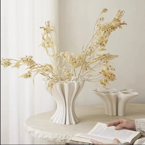 Abstract geometry white fluted ceramic triple opening vase living room