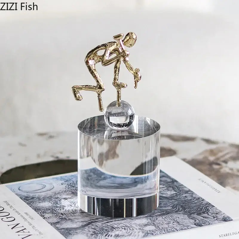 Abstract gold intertwined figures desk decor – living room sculpture