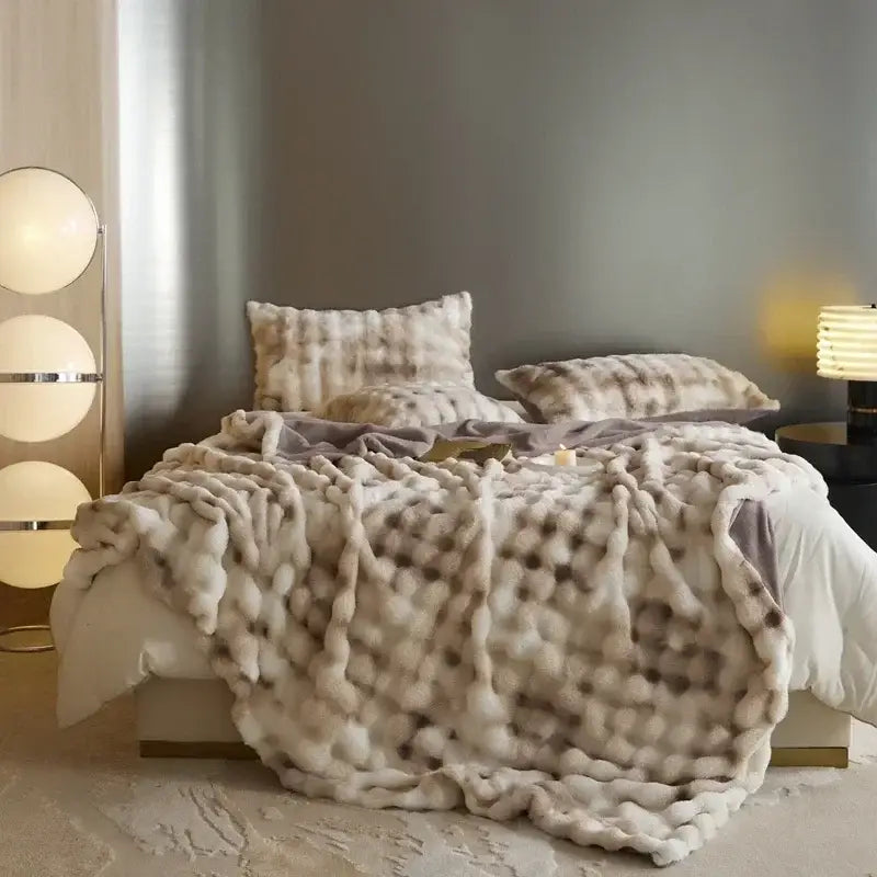 Beige & brown faux fur decorbites cozy fleece blanket bedroom throw