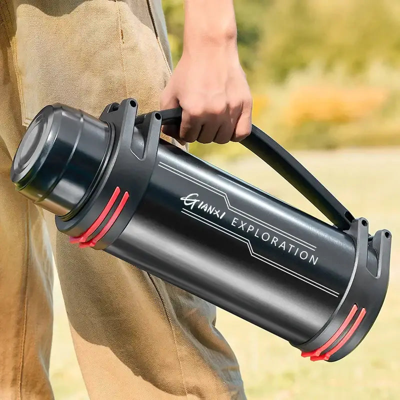 Black and red insulated stainless steel outdoor travel flask kitchen