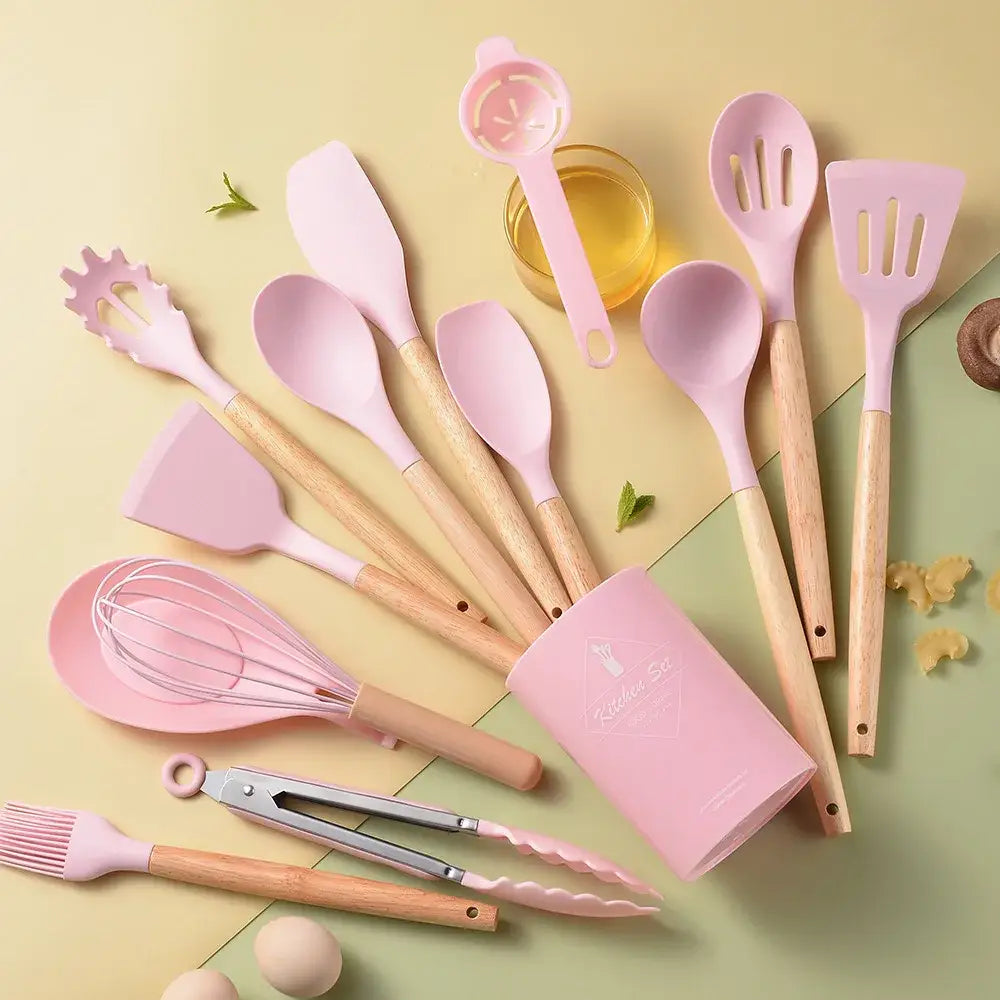 Black and wood silicone kitchen utensil set – kitchen storage box