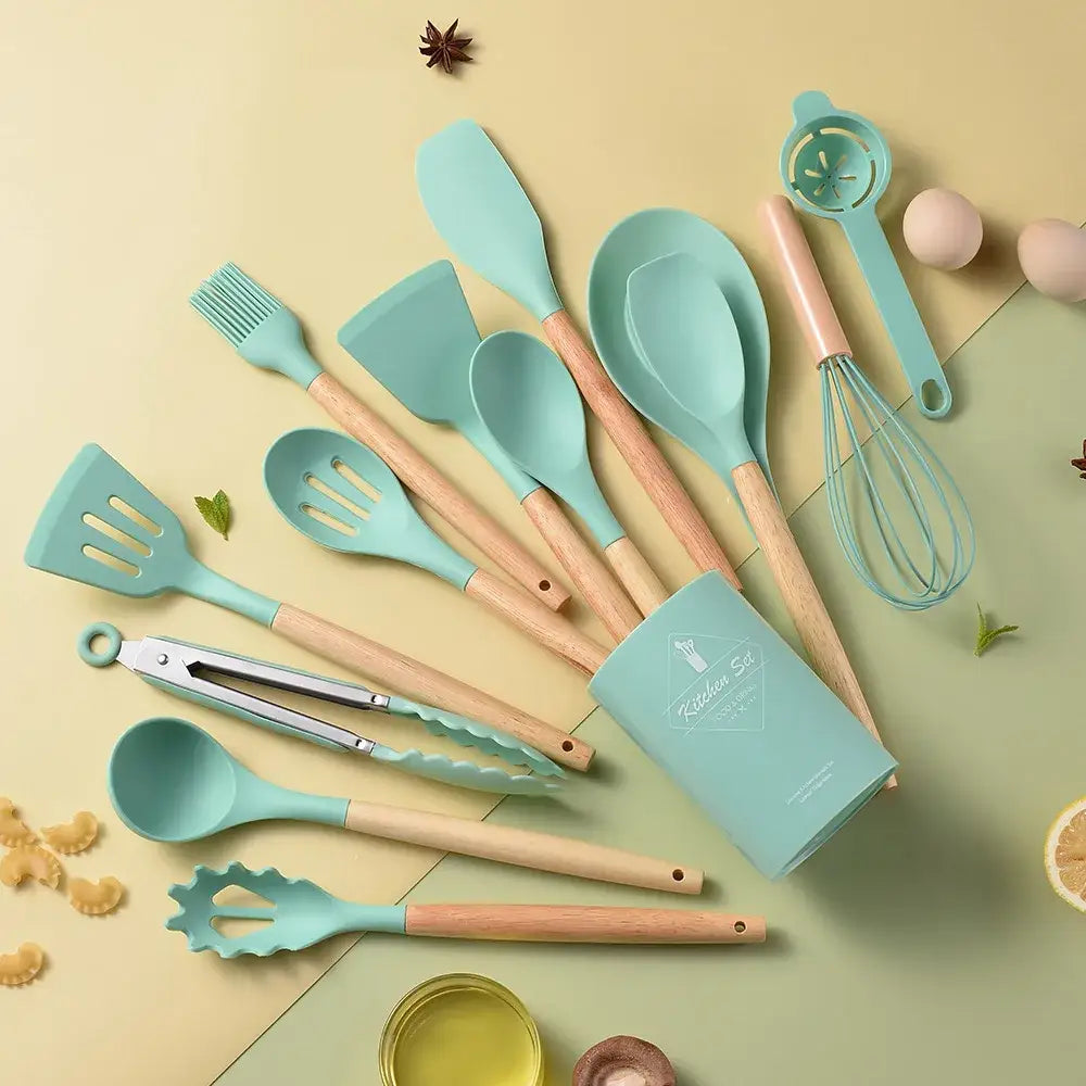 Black and wood silicone kitchen utensil set – kitchen storage box