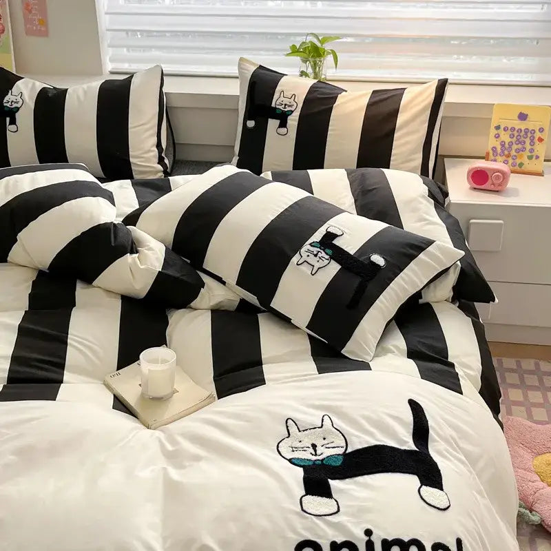 Black & gray cat embroidery stripes bedding set – bedroom bedclothes