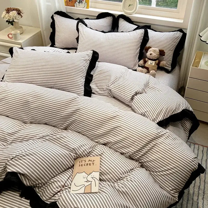 Black white printed floral ruffled bedding set bedroom linens