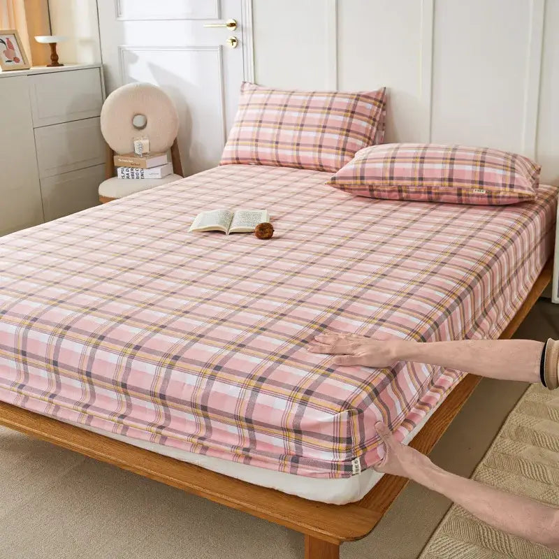 Blue and beige checkered coarse cotton queen fitted sheet bedroom
