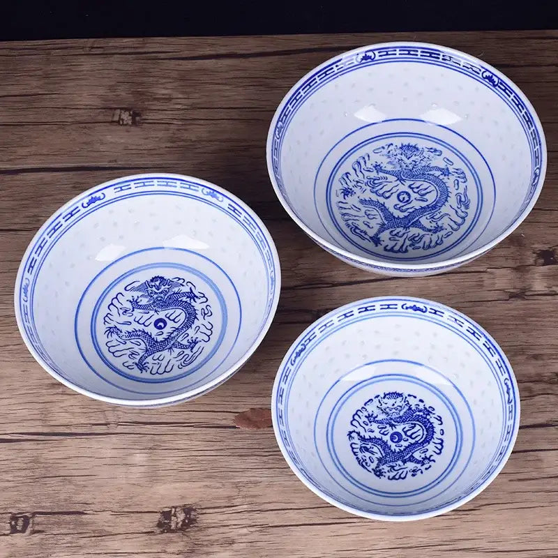 Blue and white dragon pattern porcelain ramen bowl dining room