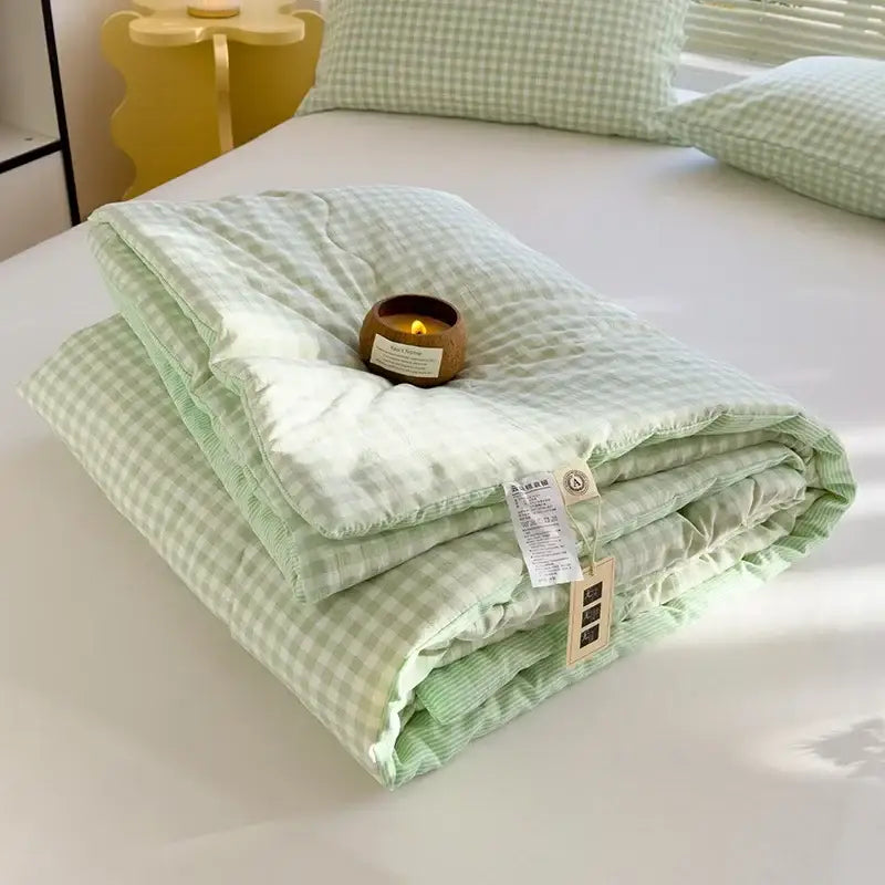 Blue and white plaid cotton summer quilt soybean fiber filling bedroom