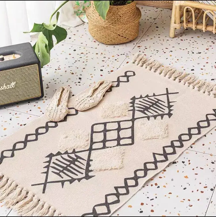 Bohemian tassel rug beige & rust geometric living room carpet