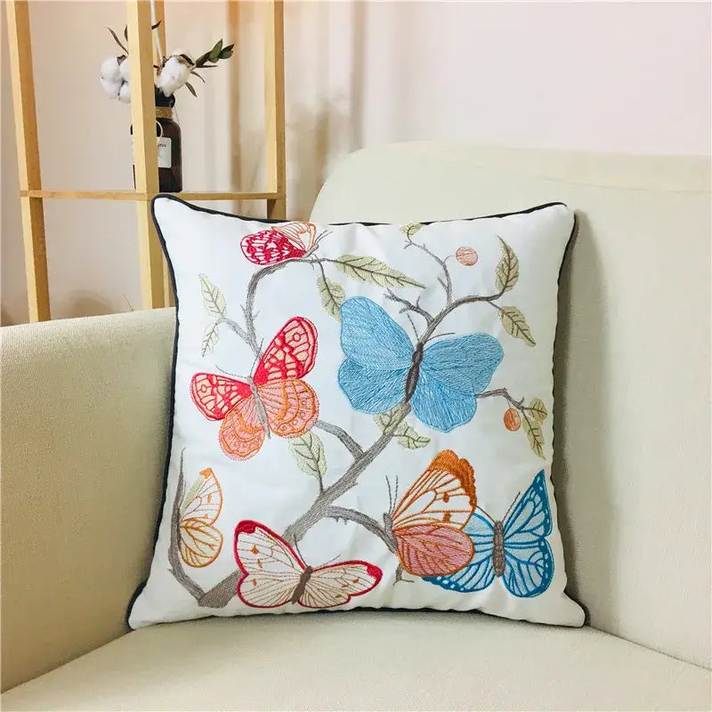 Boho vintage embroidered alpaca lumbar pillow case bedroom decor