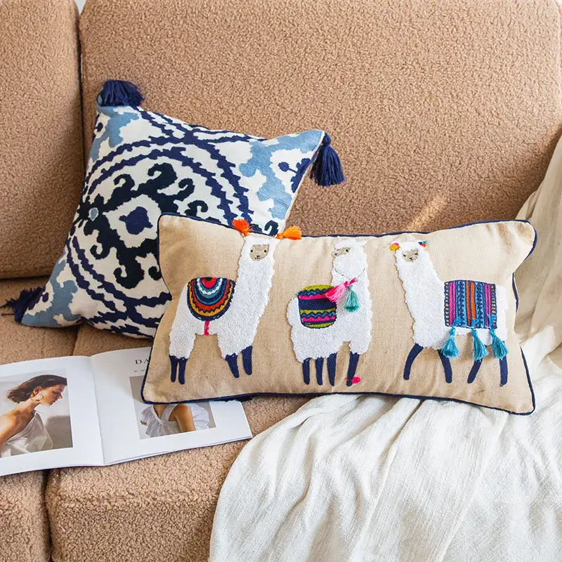 Boho vintage embroidered alpaca lumbar pillow case bedroom decor