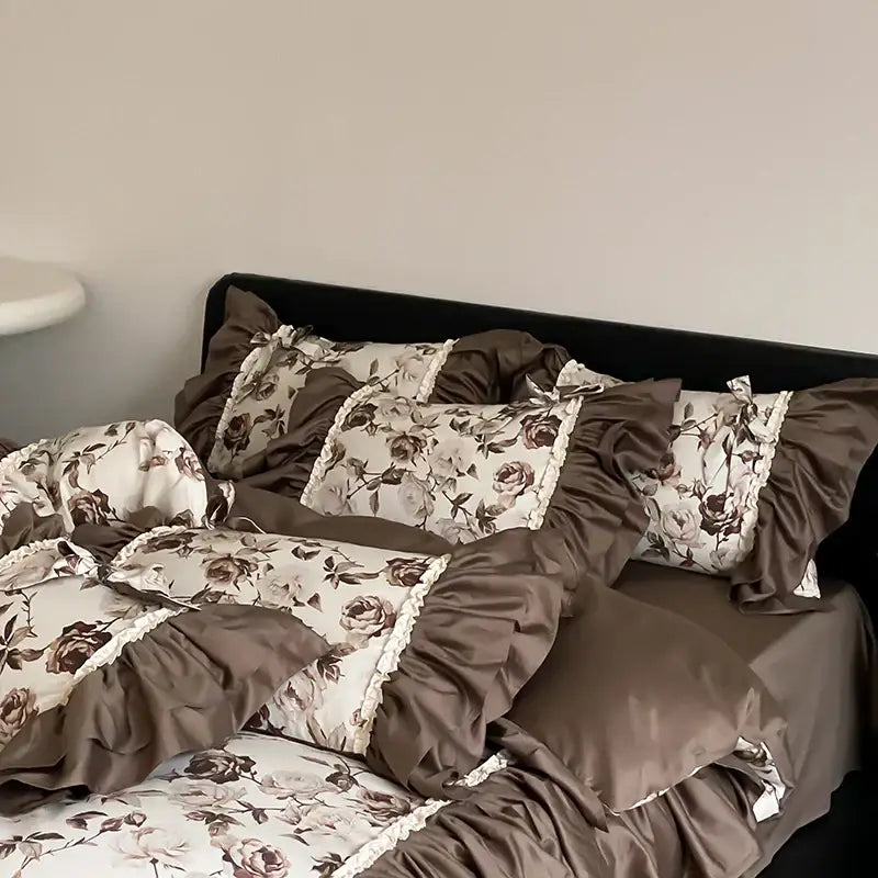 Brown vintage flowers bedding set – bedroom ruffled decor