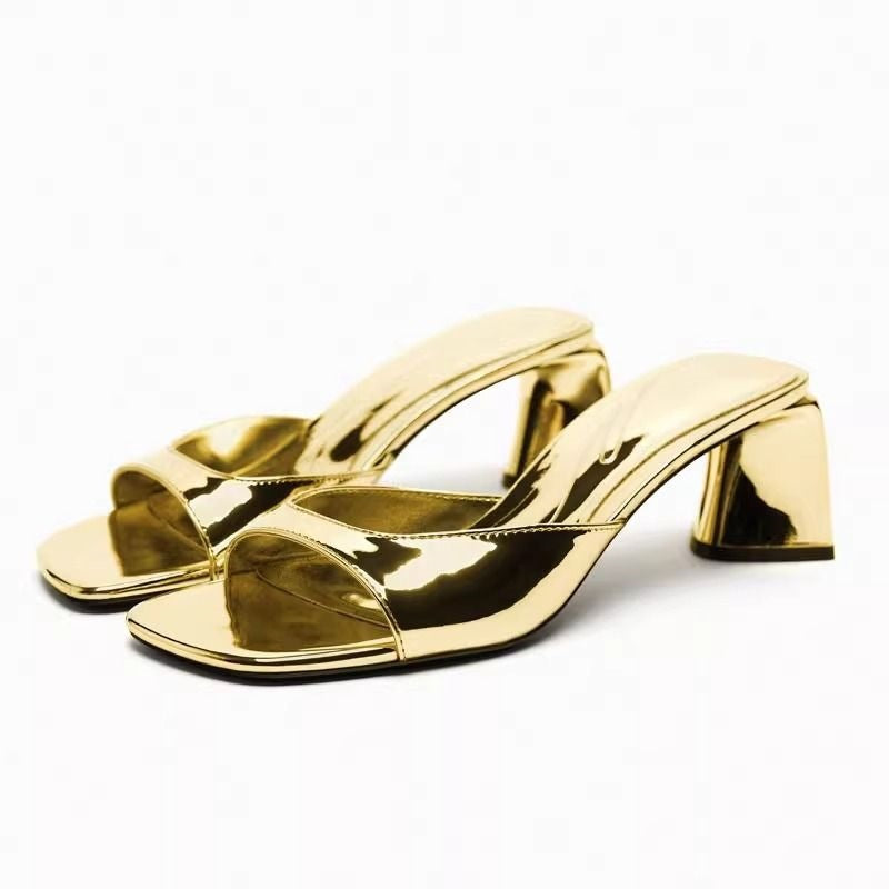 Square-toe open-toe sandals