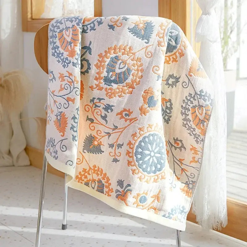 Cartoon cat and dog cotton gauze bath towel for bathroom