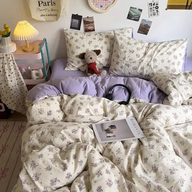 Cartoon dog printed cream comforter bedding set for bedroom