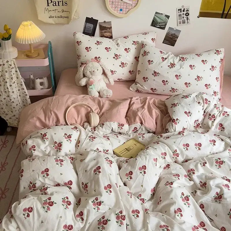 Cartoon dog printed cream comforter bedding set for bedroom