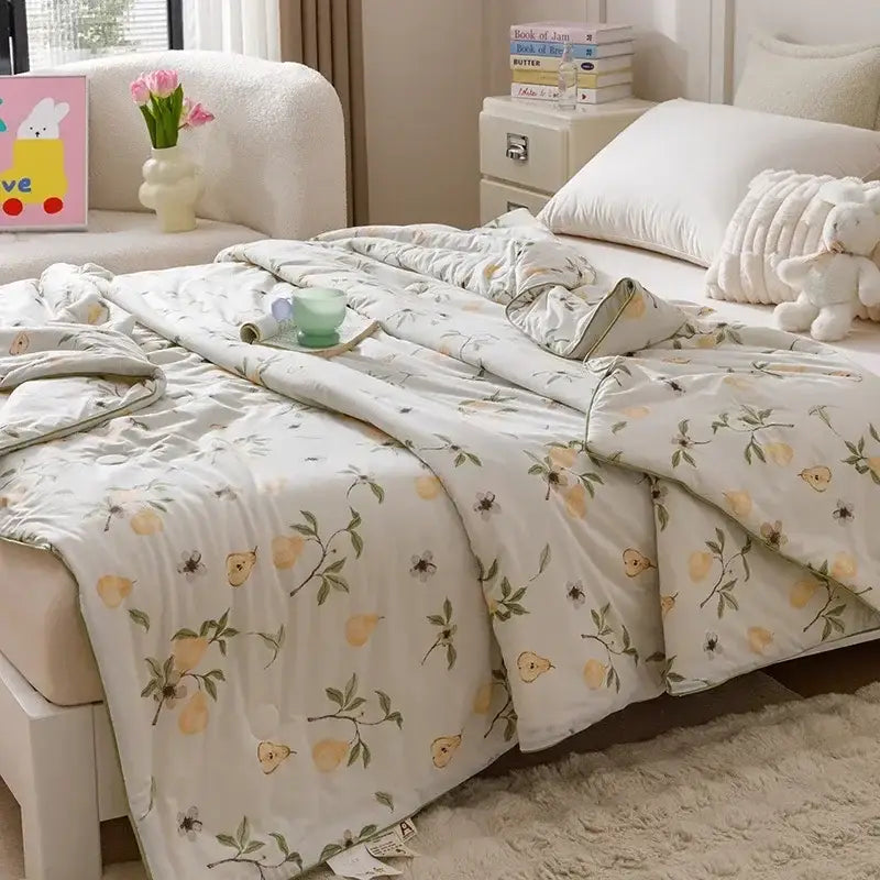 Cartoon rabbit off white cooling summer blanket bedroom quilt