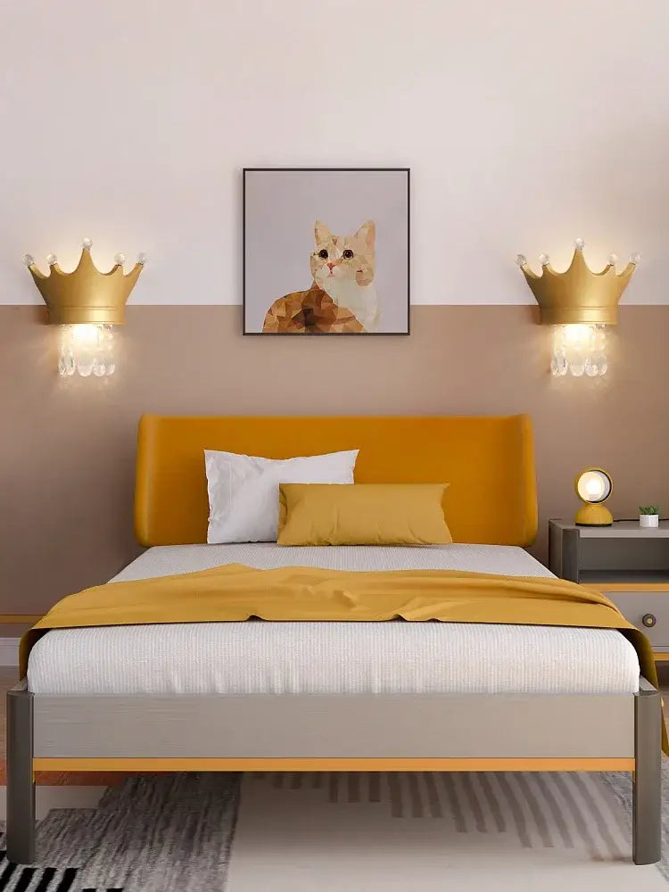 Cute resin crystal pink crown wall sconce bedroom light