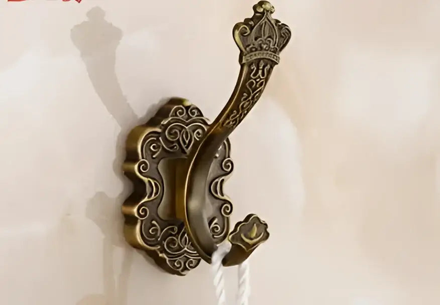 Antique bronze carved aluminum bathroom accessories set