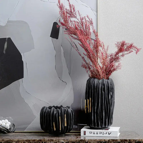 Abstract black & gold crease texture resin vase living room decor