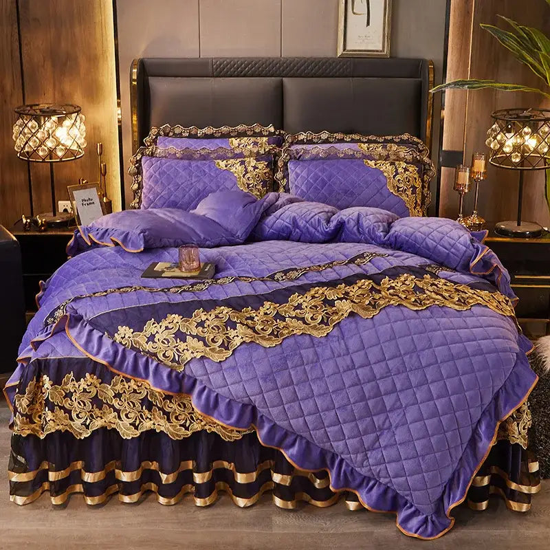 Black gold luxury crystal velvet bedding set bedroom quilted lace