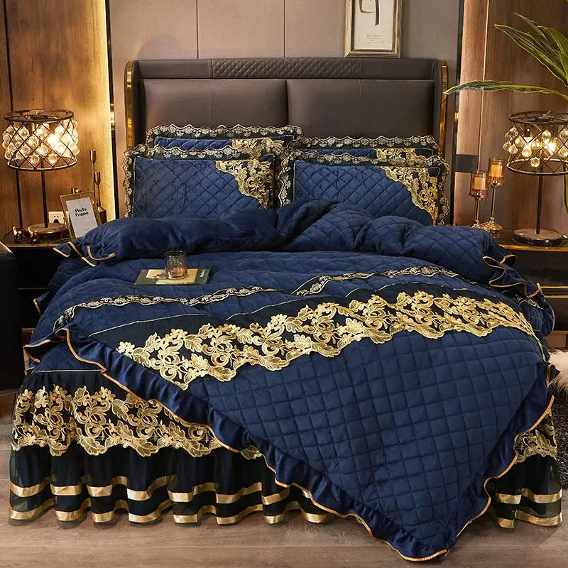 Black gold luxury crystal velvet bedding set bedroom quilted lace