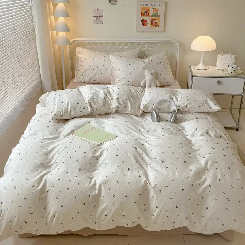Cartoon print white & pink lamb bedding set for bedroom cozy decor