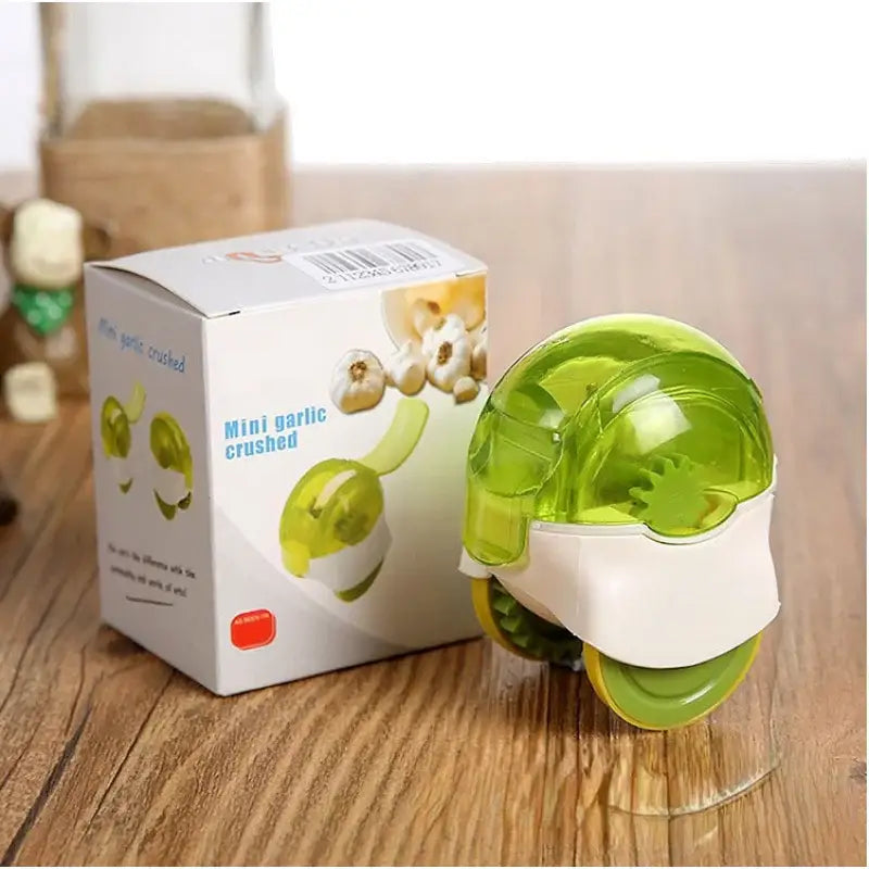 Decorbites garlic chopper lime green & white kitchen mincer tool