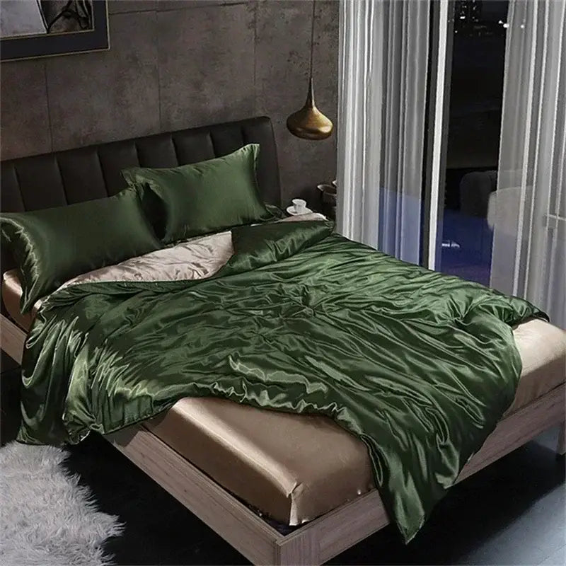 Luxurious silver mulberry silk bedding set bedroom duvet cover