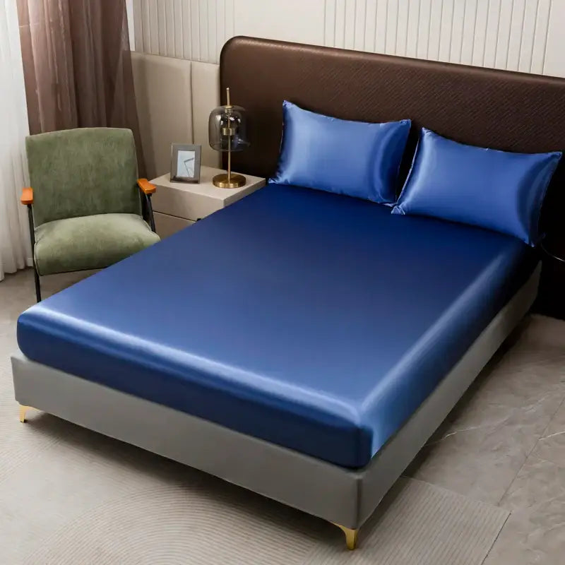 Luxurious cream solid color satin bedding set with flat sheet bedroom