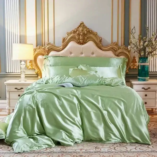 Luxury pink satin bedding set with duvet cover for bedroom