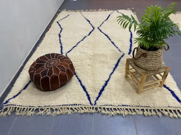 Handmade amazigh rug cream & navy blue wool living room decor