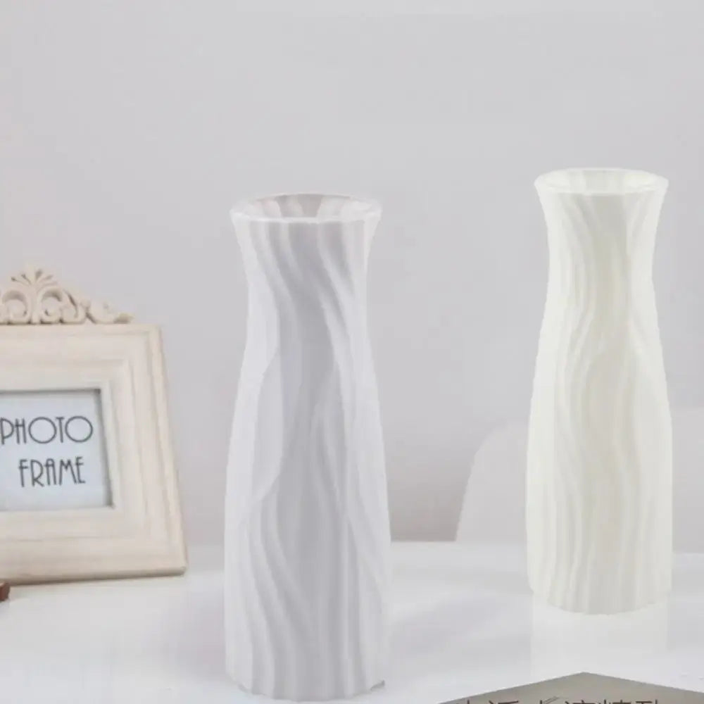 Modern pastel wavy plastic flower vase trio living room decor