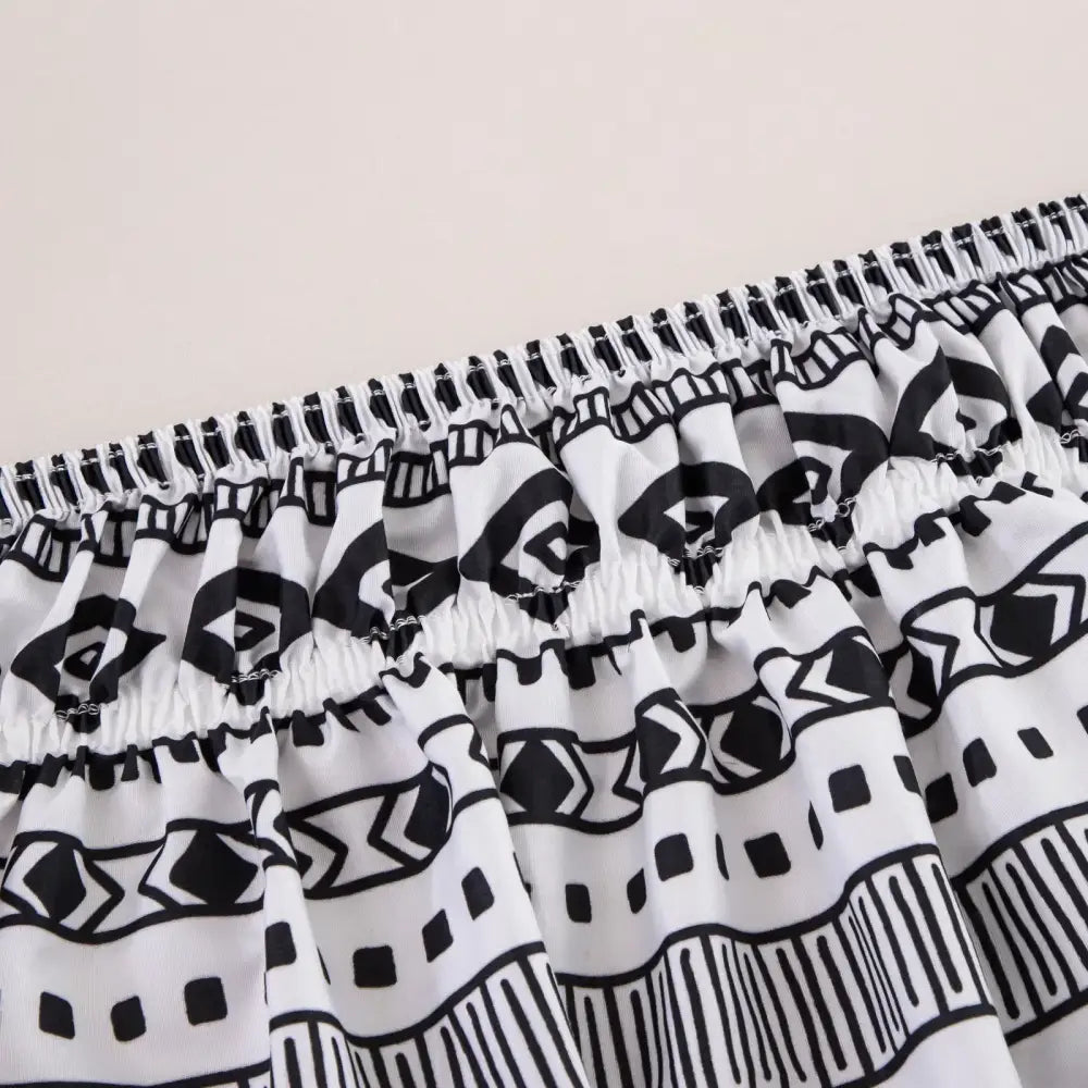 Diamond lattice ruffled black & white elastic band bed skirt bedroom