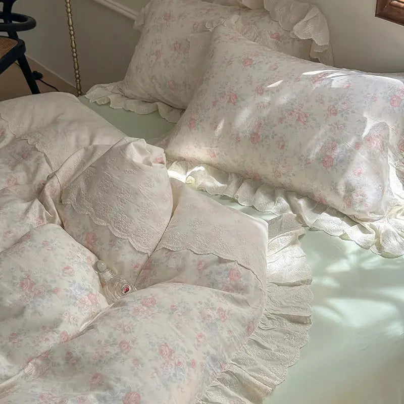 Elegant floral lace ruffles bedding set cream bedroom duvet set