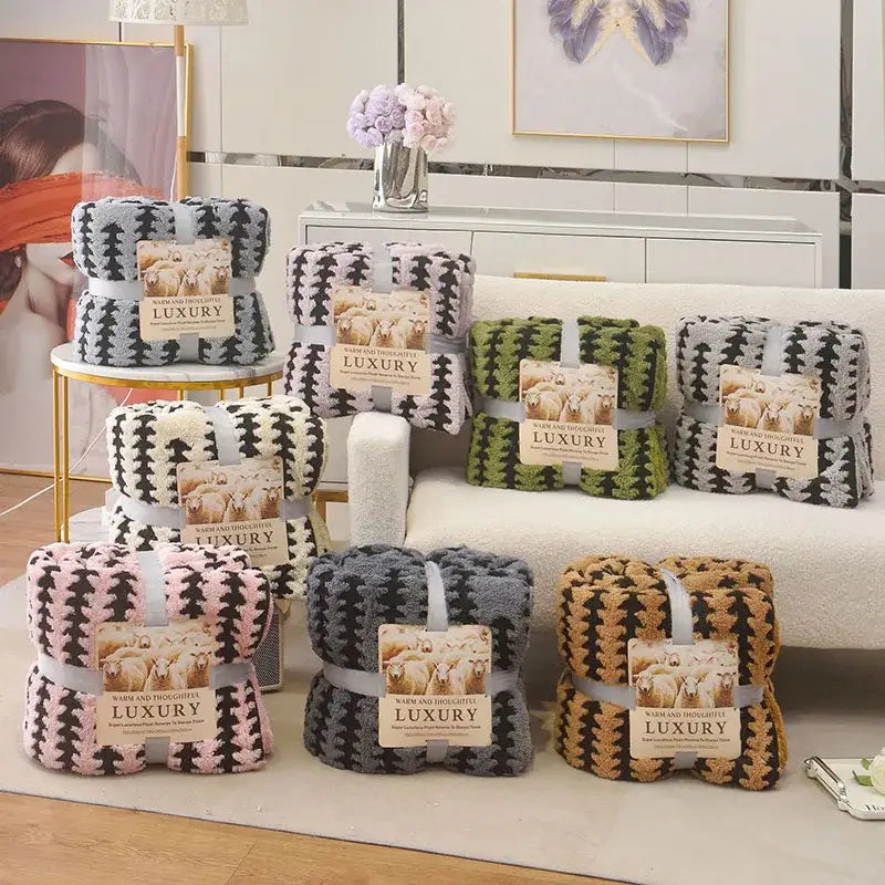 Geometric double layer lamb fleece blanket bedroom throw