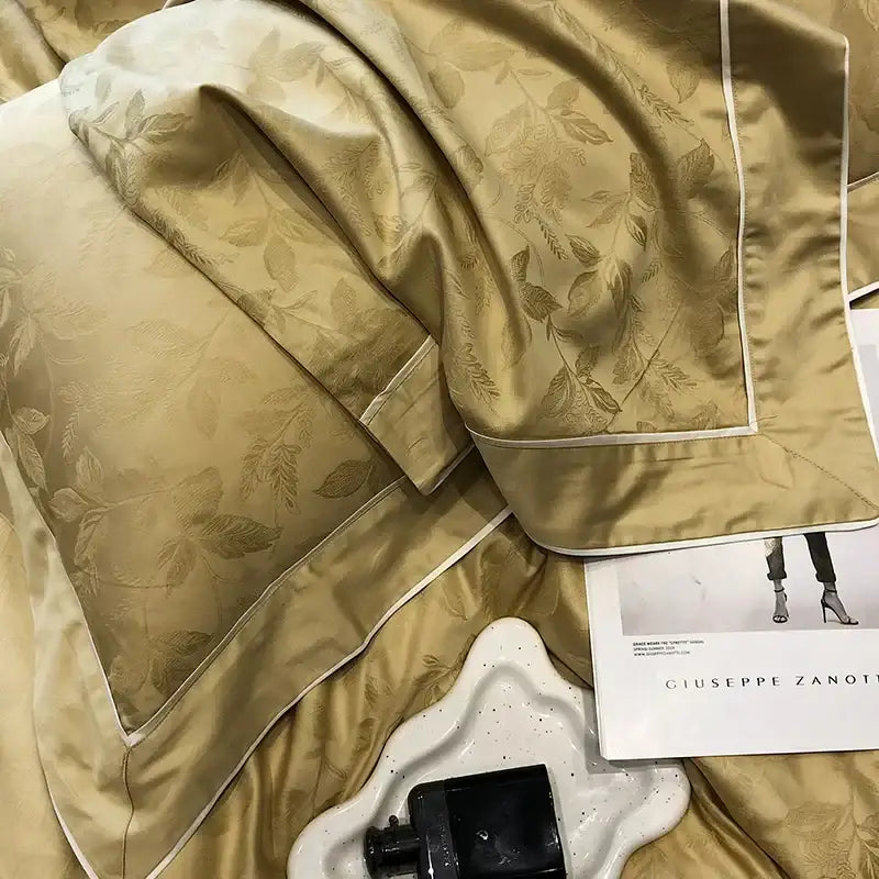Gold jacquard satin and egyptian cotton patchwork bedding set bedroom