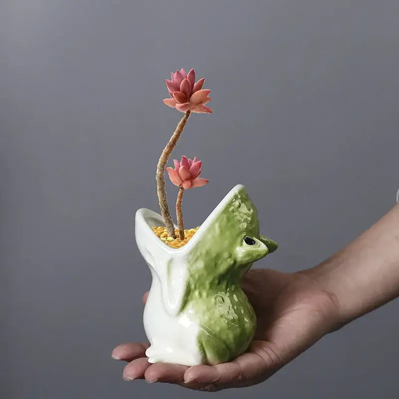 Green and yellow ceramic cute frog succulent flower pot garden decor