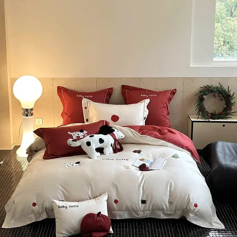 King bear embroidered white & red bedding set bedroom duvet cover