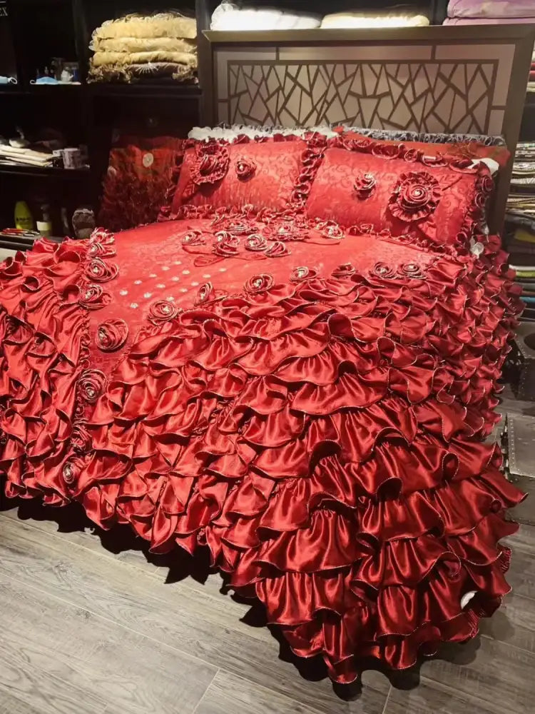 Luxurious red & champagne jacquard rose lace bedding set bedroom