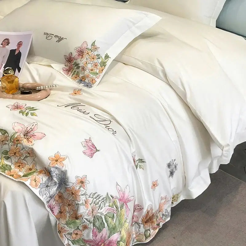 Luxury white floral egyptian cotton flowers embroidery bedding set bedroom