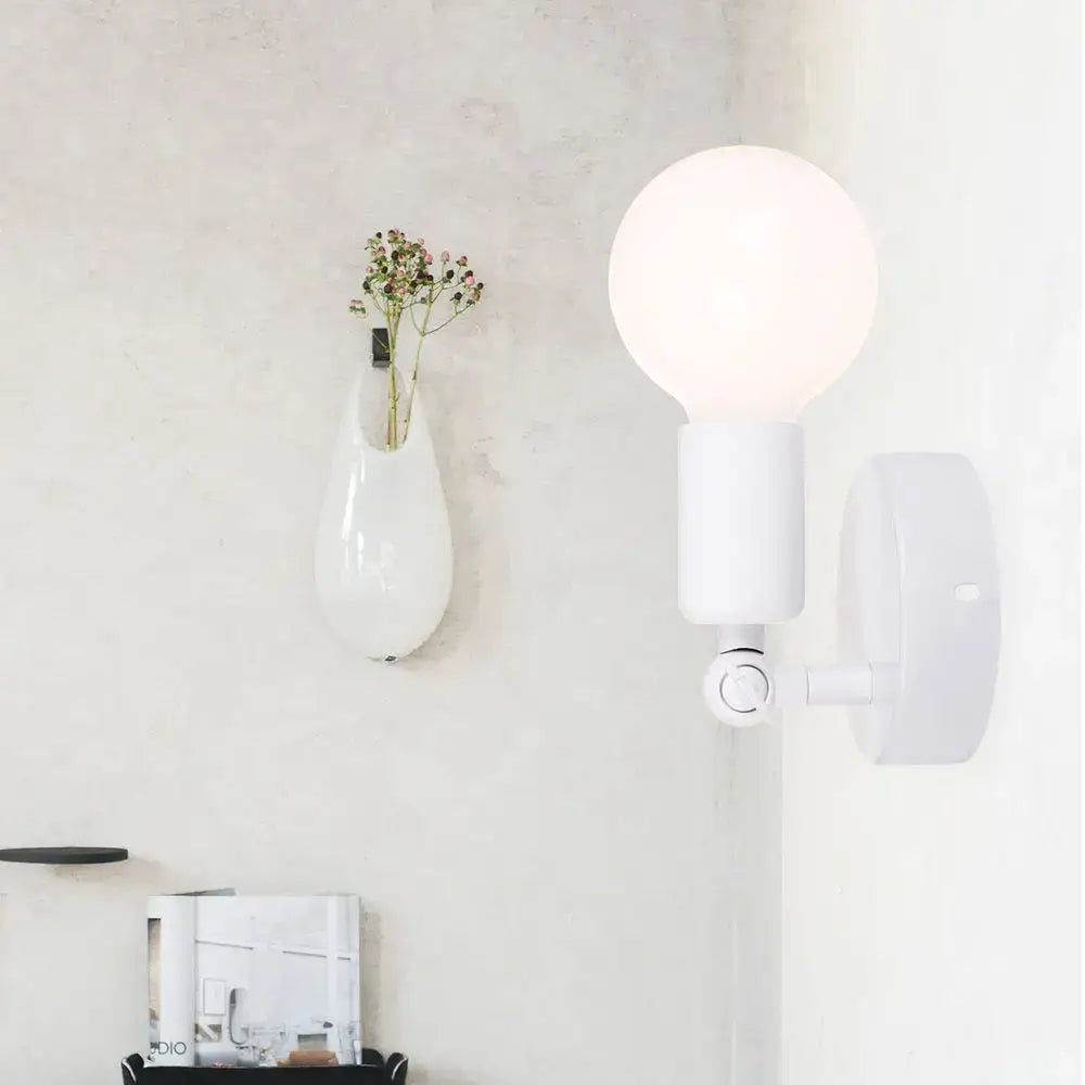 Modern black & white adjustable wall lamp holder bedroom sconce