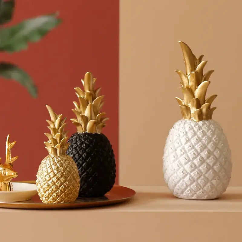 Modern nordic gold & white golden pineapple figurine living room decor